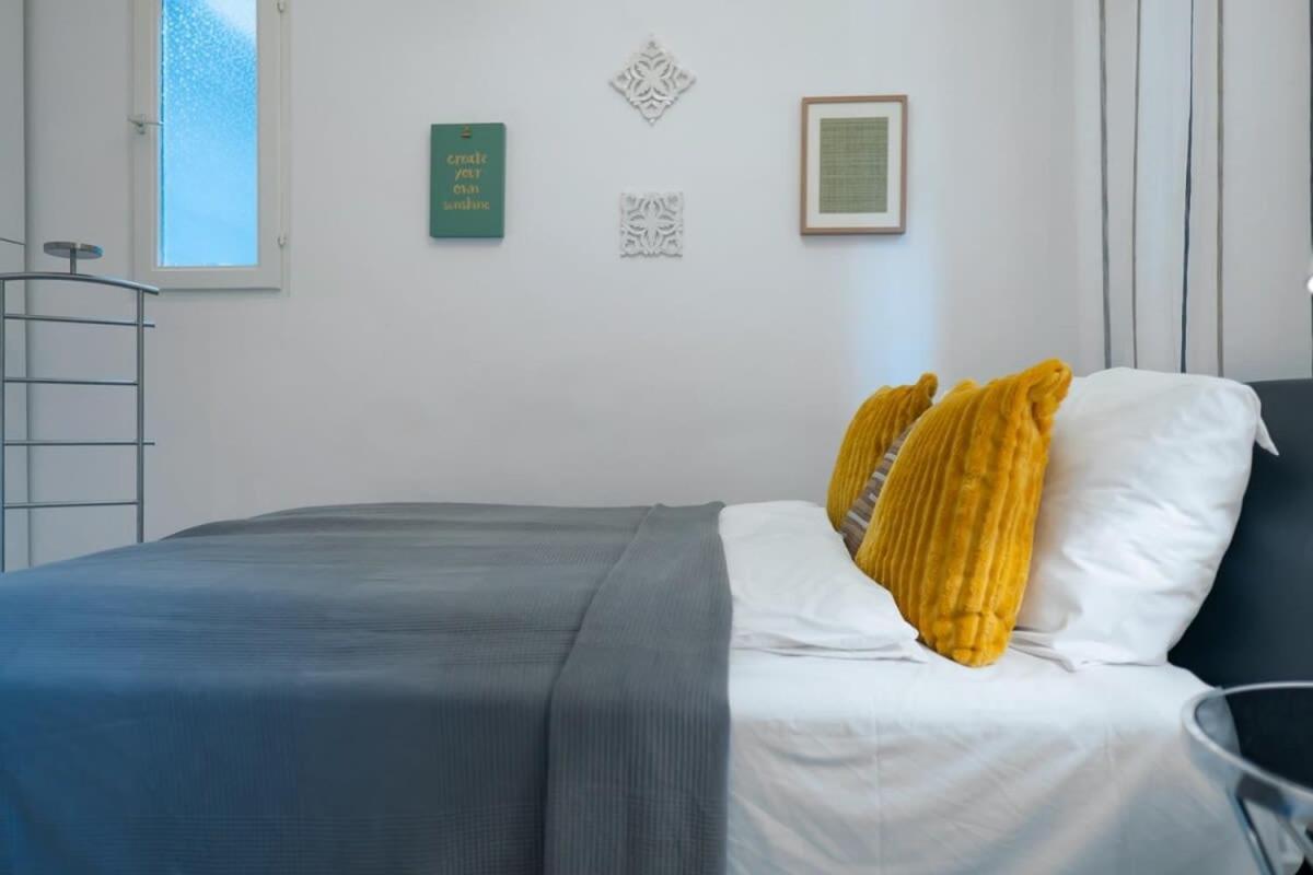 Chic Central Flat With River View Budapest Exterior foto