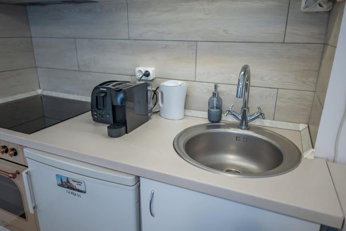 Chic Central Flat With River View Budapest Exterior foto